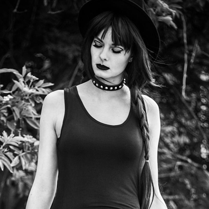 Bullet 69 Funky Punk - 1 row conical foulard - Noir/Couleur argent